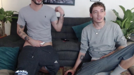 fratguysonline  18-02-2022